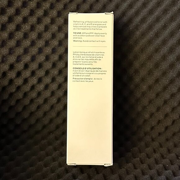Murad Environmental Shield Essential-C Toner - Picture 4 of 9